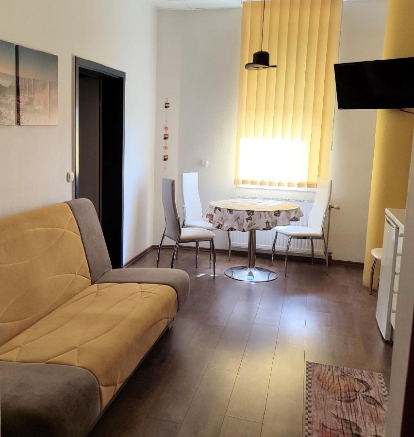 Aqua Apartmanok Pécs Eksteriør bilde