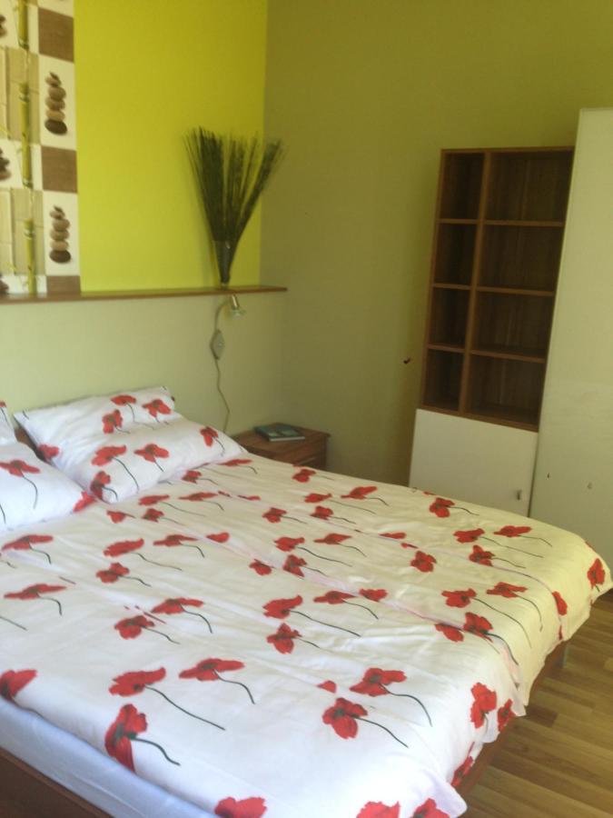 Aqua Apartmanok Pécs Eksteriør bilde