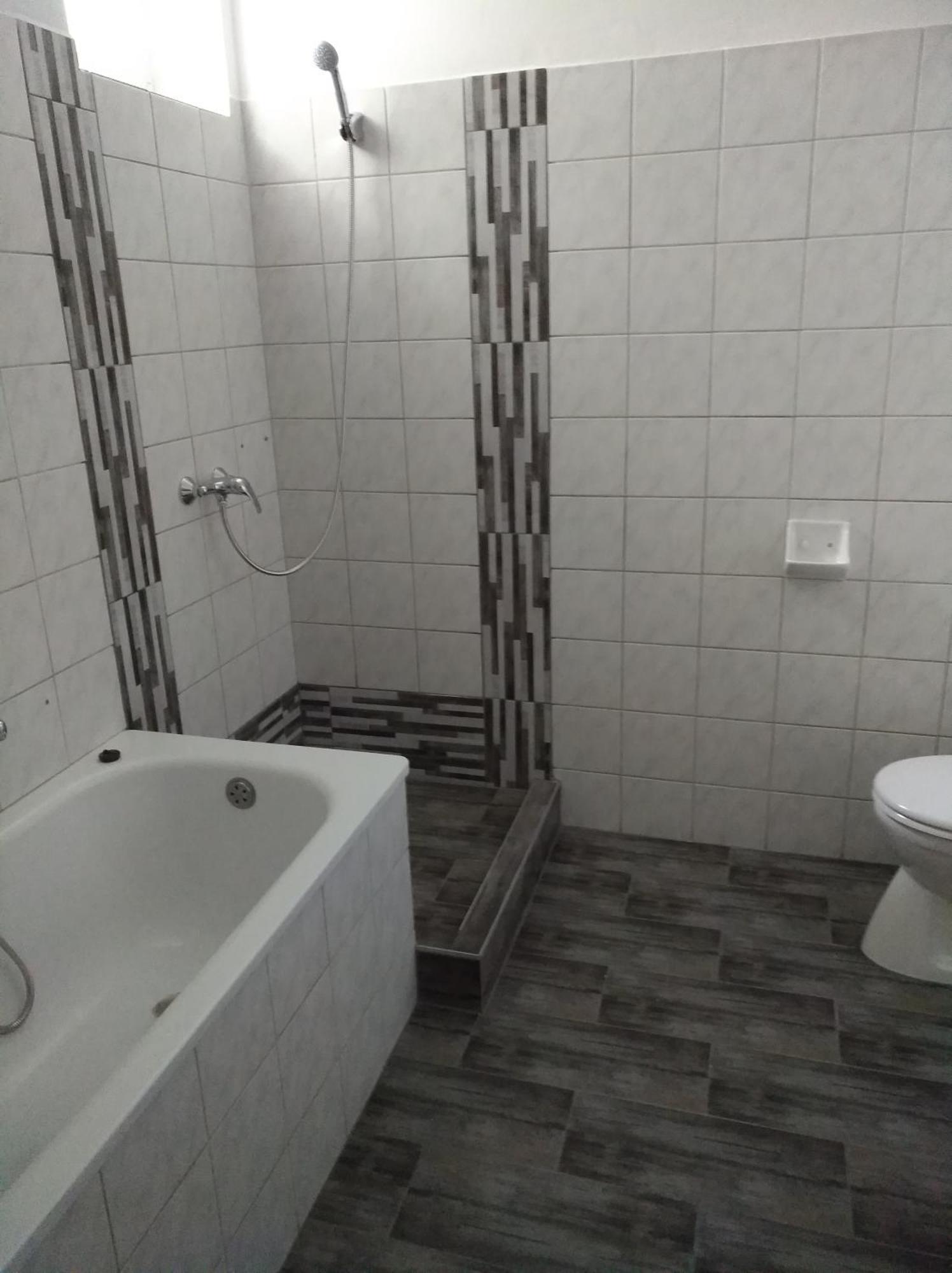 Aqua Apartmanok Pécs Eksteriør bilde
