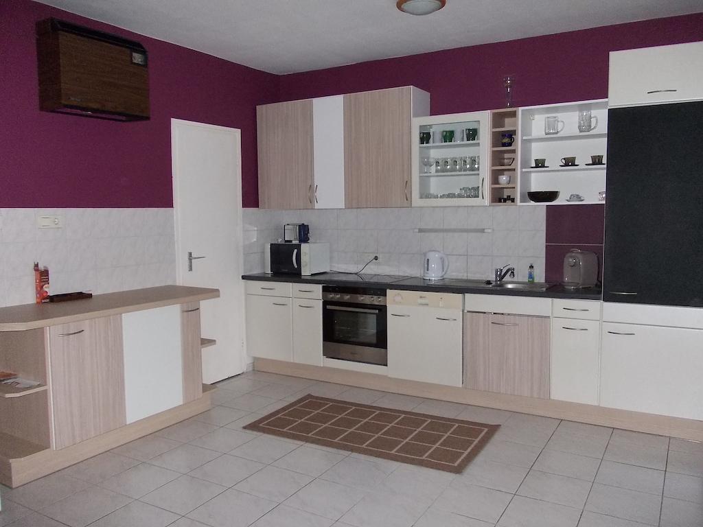 Aqua Apartmanok Pécs Rom bilde